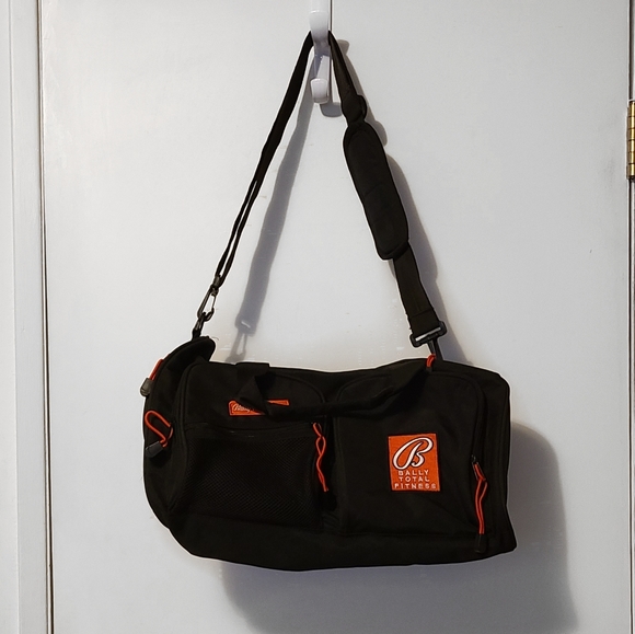 bally gym bag